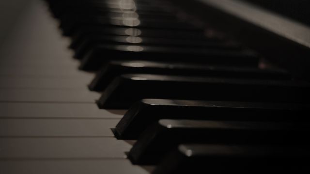 Cinematic Piano - by Dreamnote Music